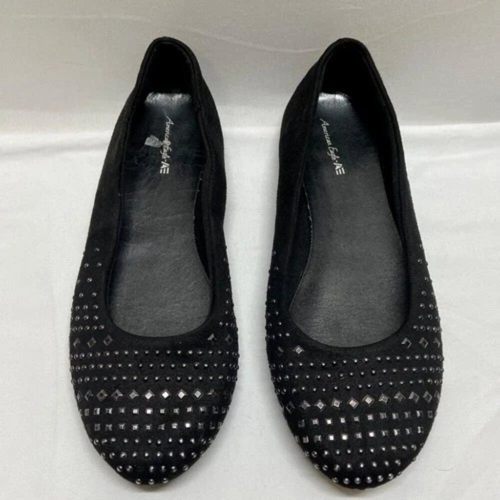 American‎ Eagle Shoes Women's/Youth 4 Black Studded AEO Casual Slip On Flats GUC